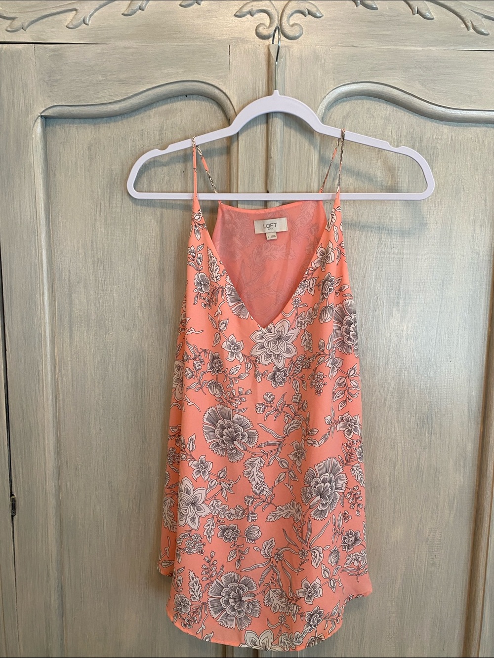 LOFT Coral Pink Floral V-Neck Spaghetti Strap Camisole